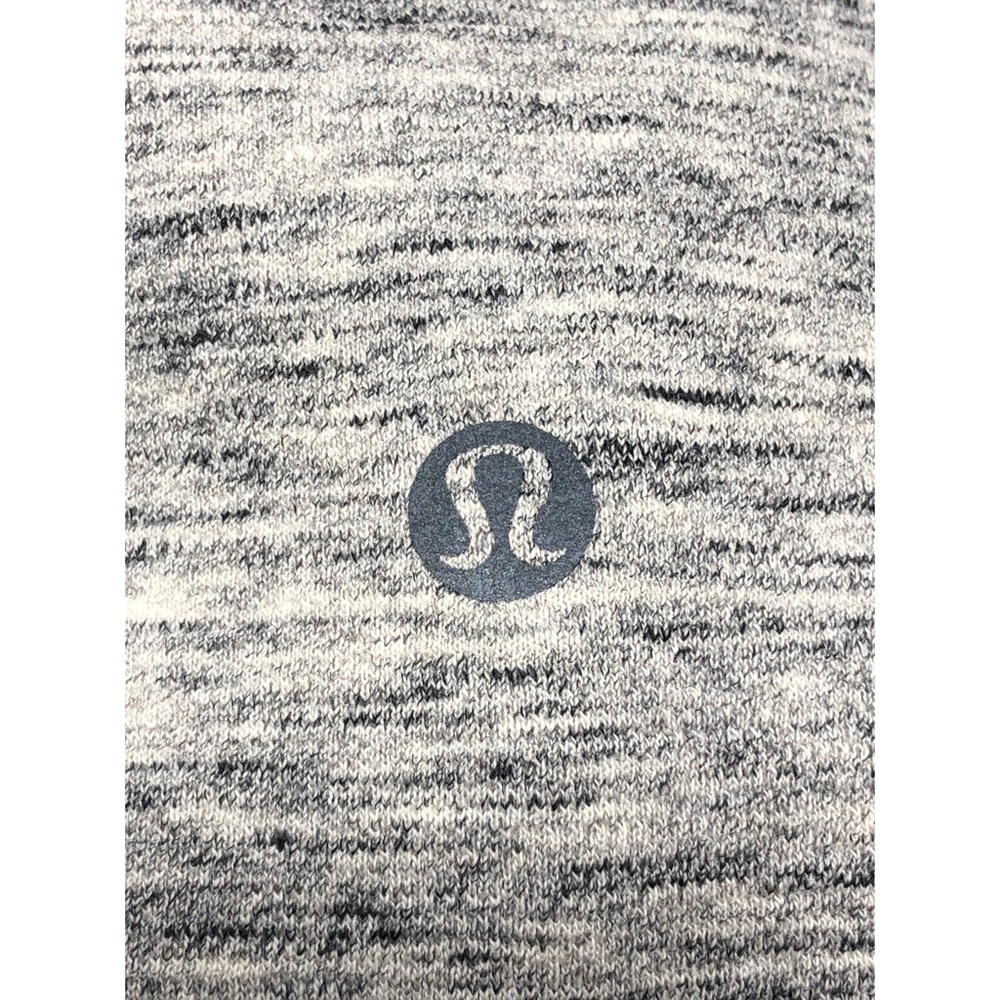 *SOLD* LULULEMON STRATUM Hoodie Jacket Size L - Picture 8 of 8